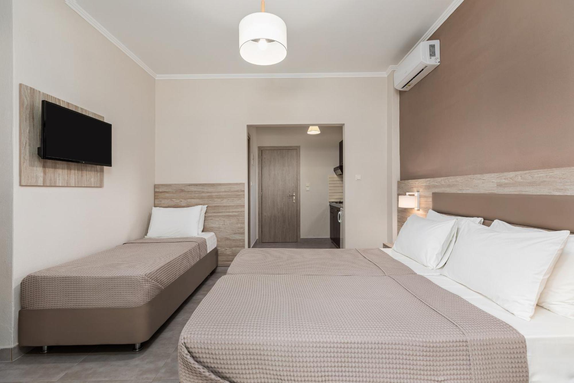 Hotel Grekas Néoi Póroi Eksteriør bilde