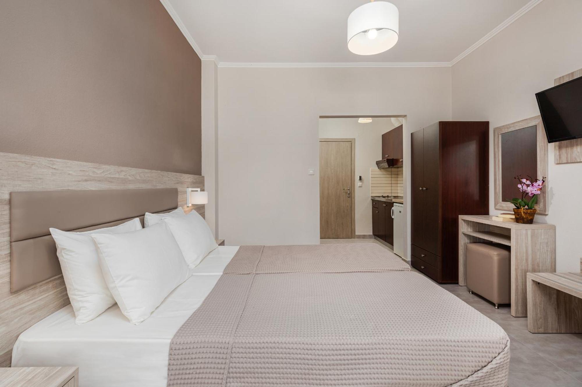 Hotel Grekas Néoi Póroi Eksteriør bilde